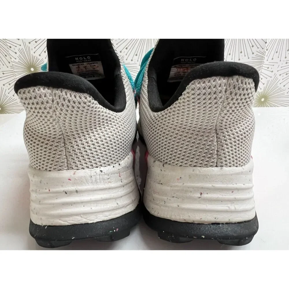 HOLO women's colorblock trail runner sneakers. Size 7.